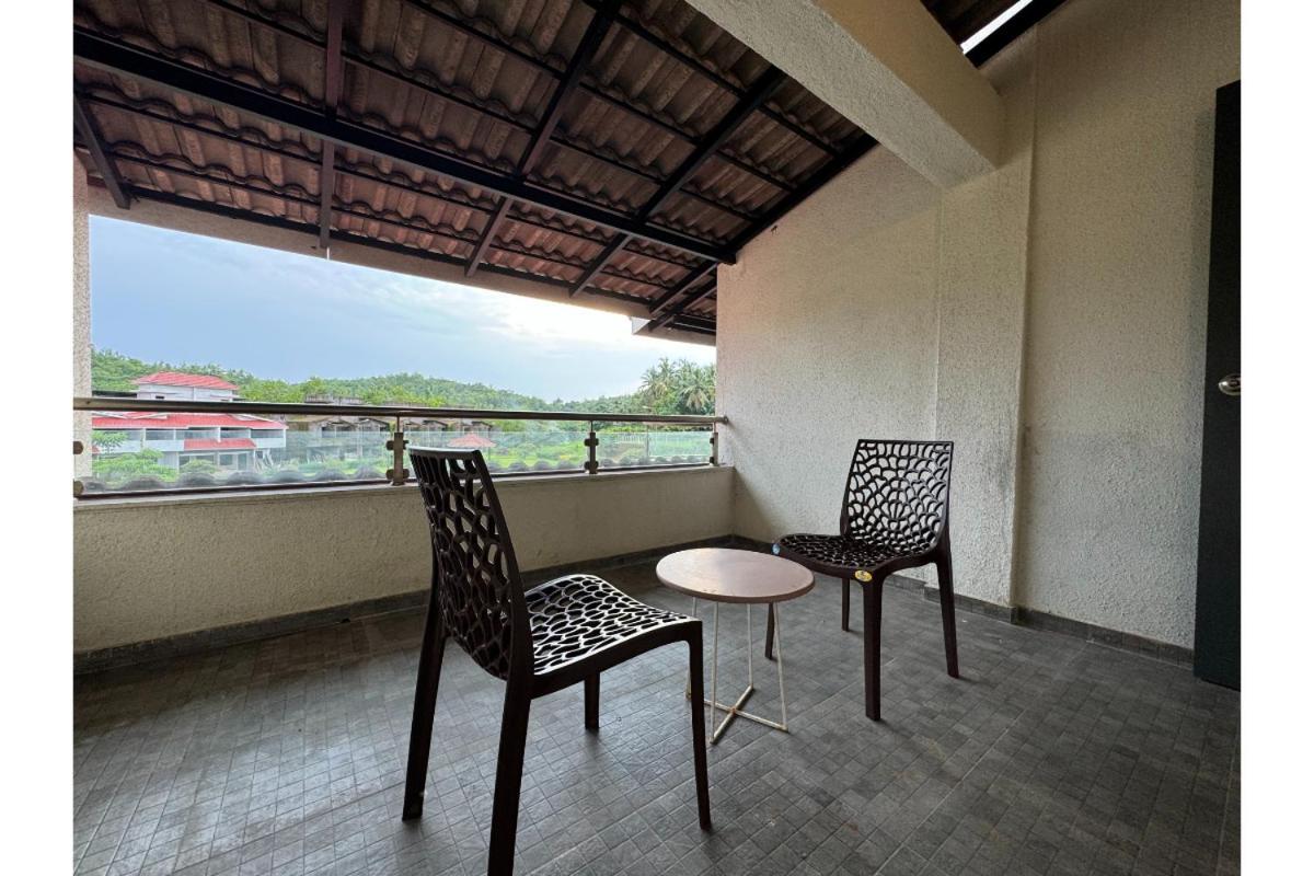 Hotel Sadhana Executive Dapoli Exterior photo